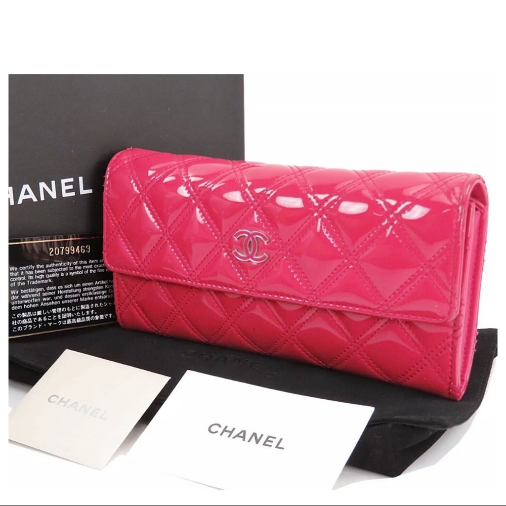 ❌❌SOLD❌❌CHANEL Patten Leather Classic Wallet